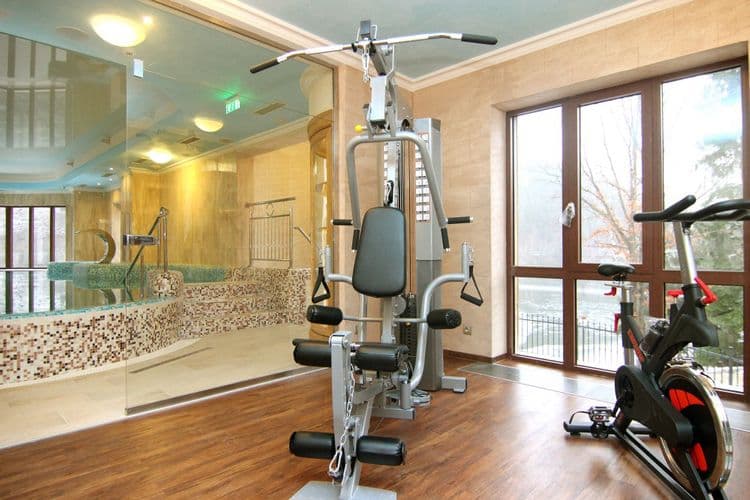 Retro Riverside Luxury Wellness Resort