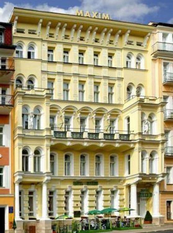 Maxim Hotel