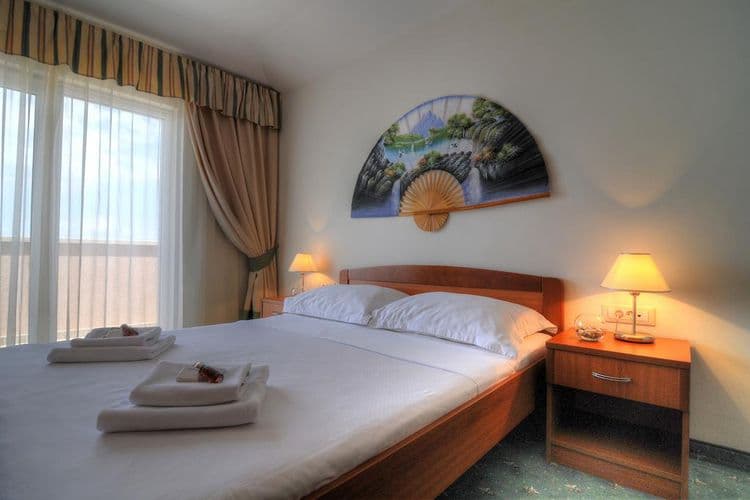 Rosina Hotel