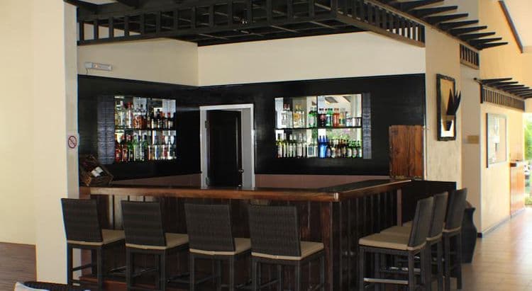La Roussette Hotel