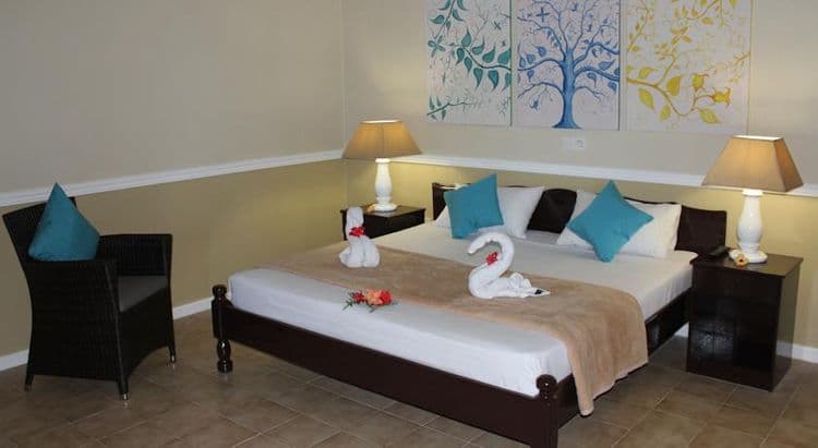 La Roussette Hotel