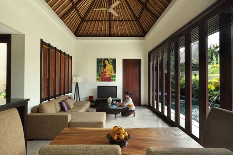 Mahagiri Villas