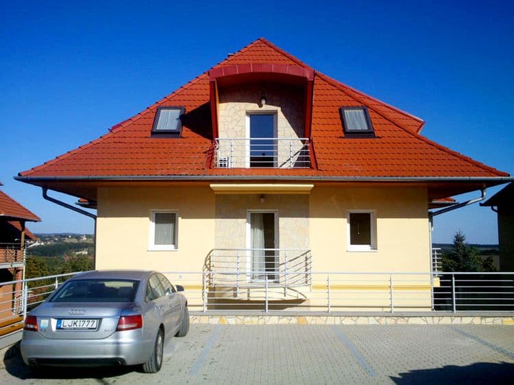 1000 Home Apartments