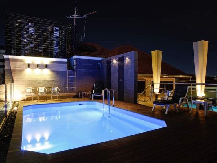 Inn House Hotel