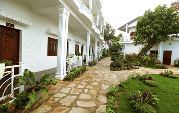 LaVita Hotel