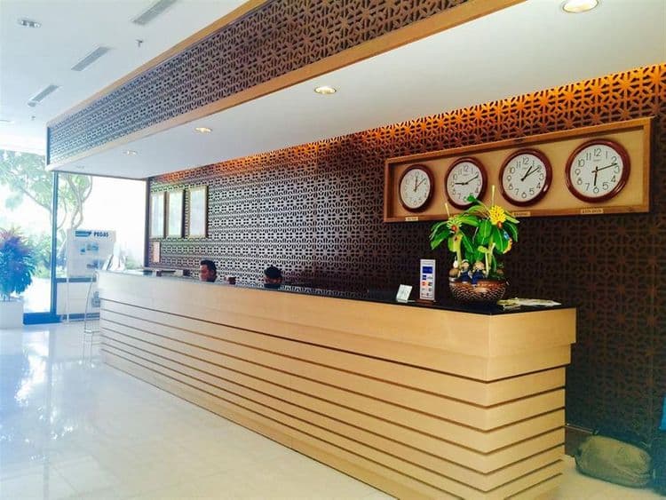 Nhi Phi Hotel