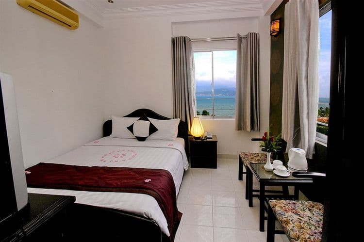 Brandi Ocean View Hotel