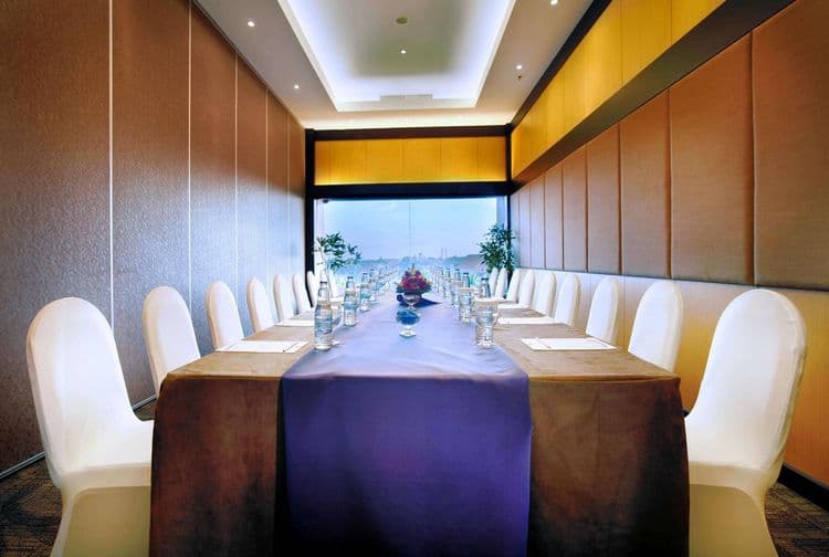 Quest Hotel Kuta