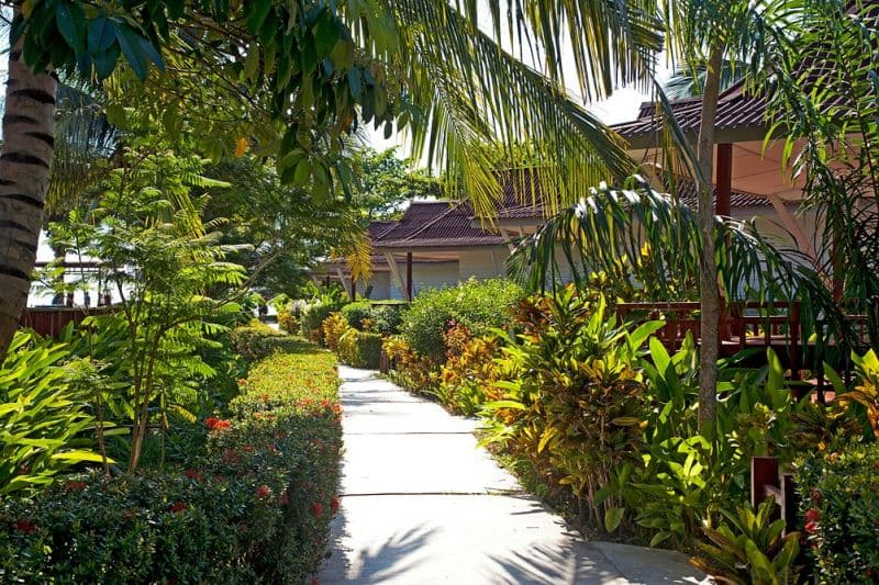 Nakara Long Beach Resort