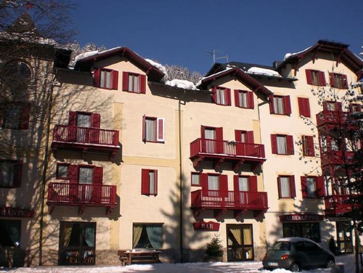 Piaz Hotel