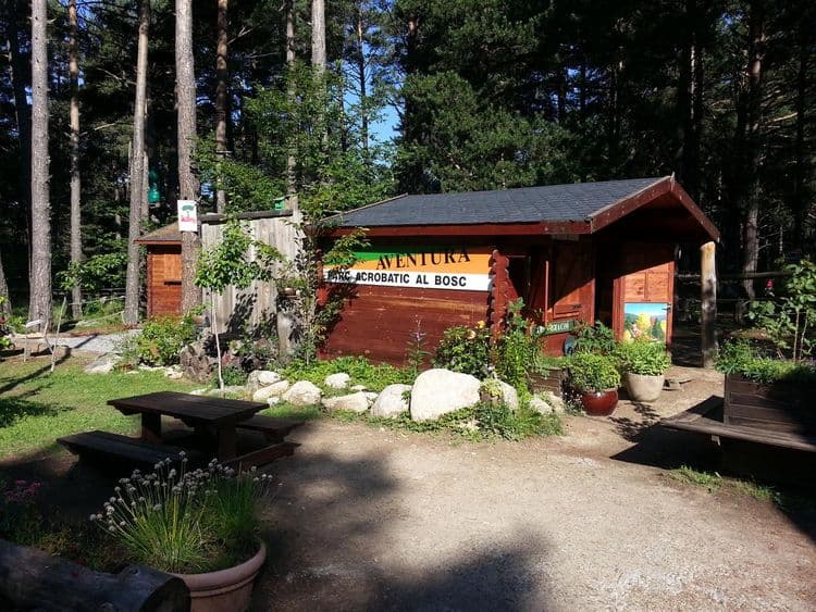 Camp del Serrat Hotel
