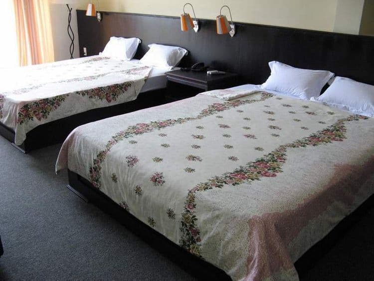 Cuong Long Hotel