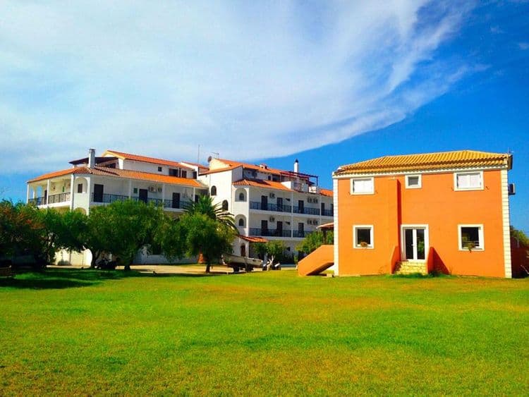Bruskos Hotel