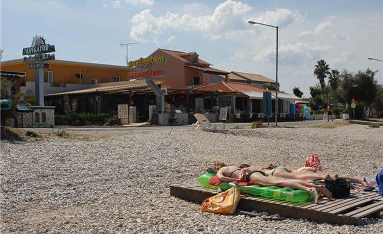 Kormoranos Beach Hotel