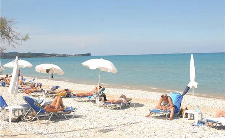 Kormoranos Beach Hotel
