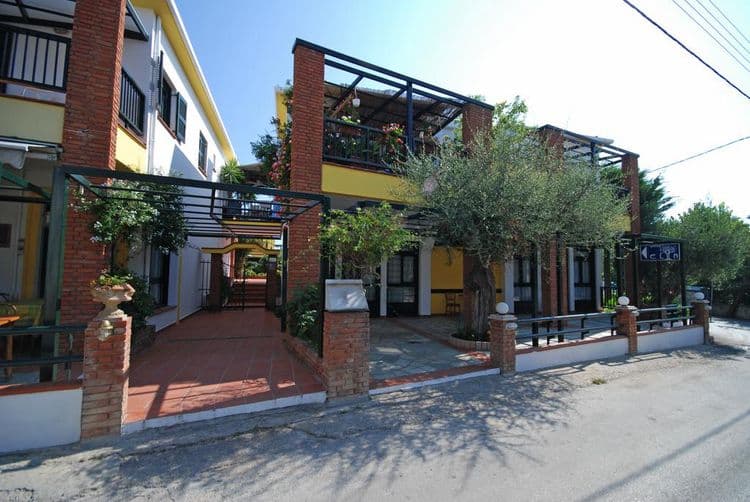 Elia Hotel Apartments