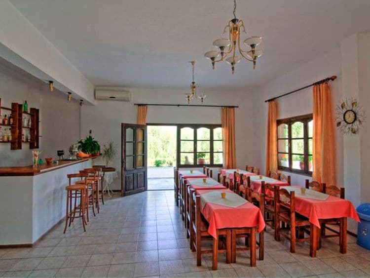 Nefeli Hotel