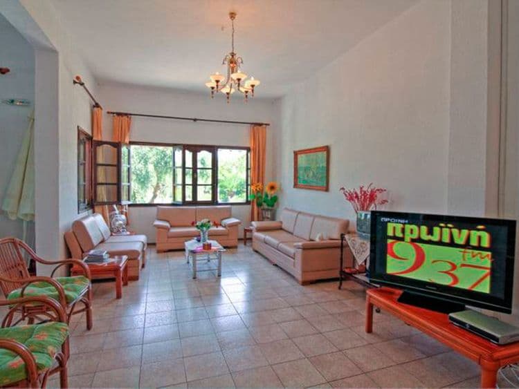 Nefeli Hotel