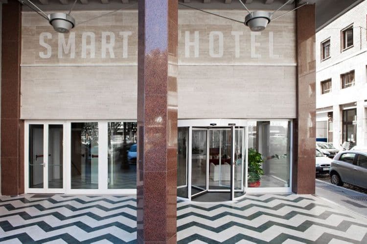Smart Hotel