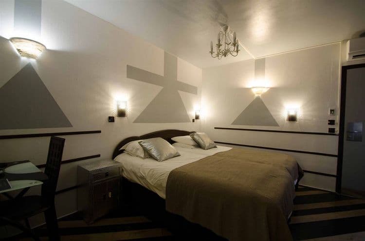 Aida Marais Hotel