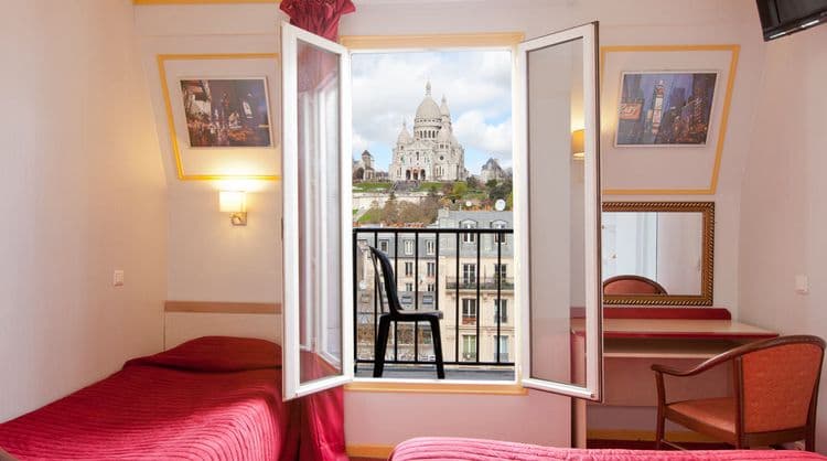Avenir Hotel