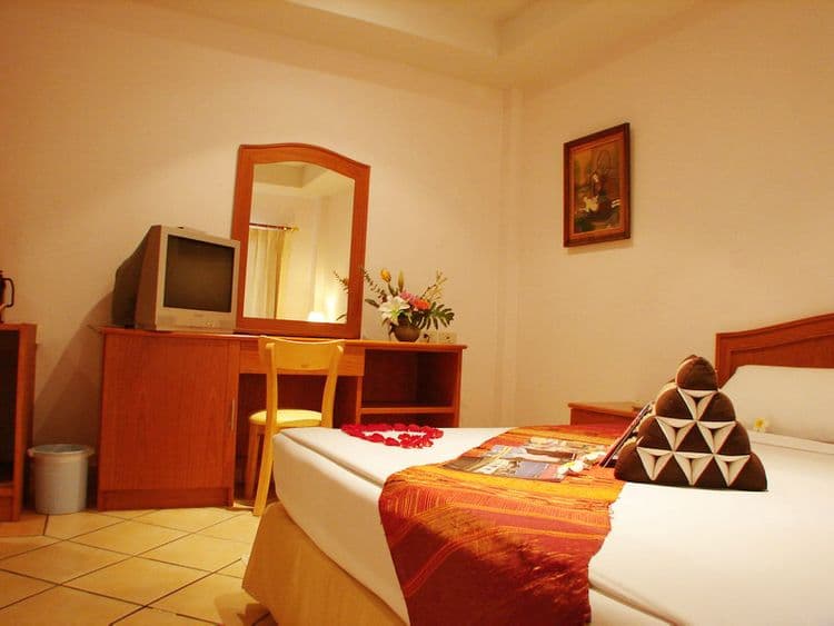 Seven Oaks Inn Pattaya