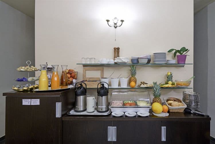 City Rooms Hotel