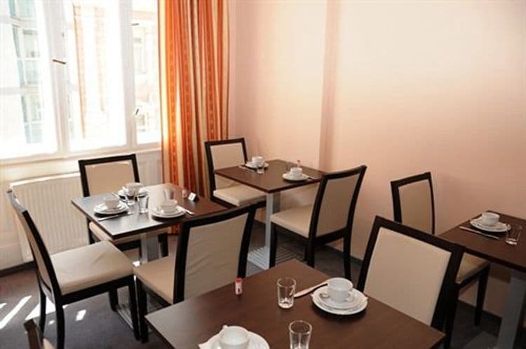 City Rooms Hotel