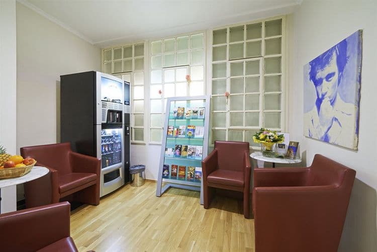 City Rooms Hotel