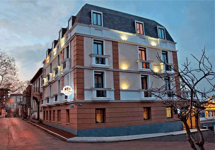 Urban Boutique Hotel