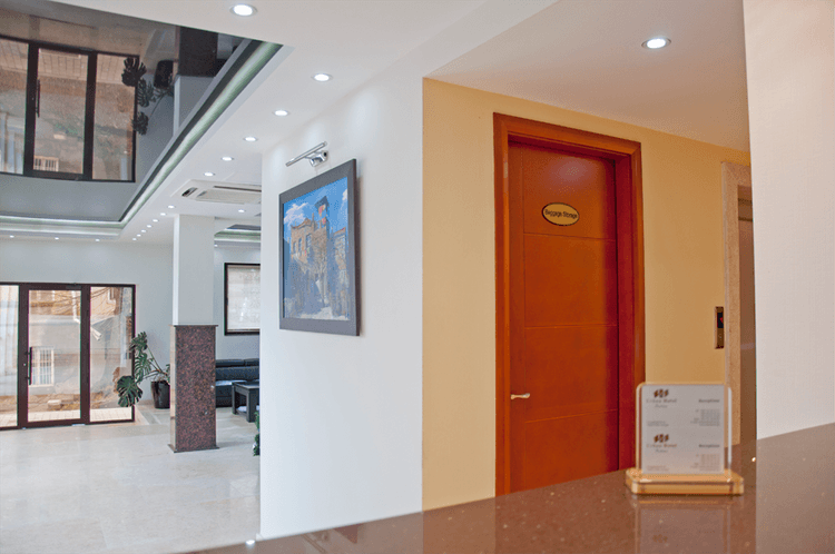 Urban Boutique Hotel