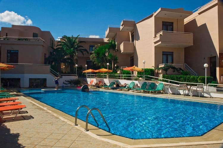 Oscar Suites & Village