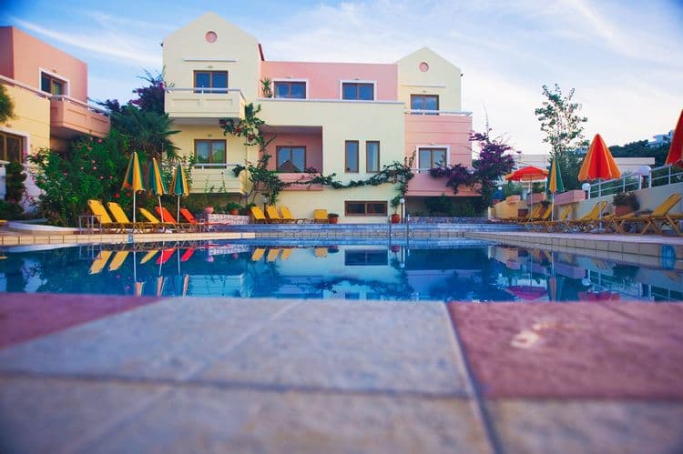 Oscar Suites & Village