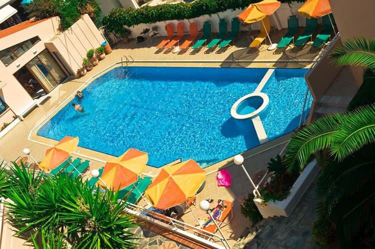 Oscar Suites & Village