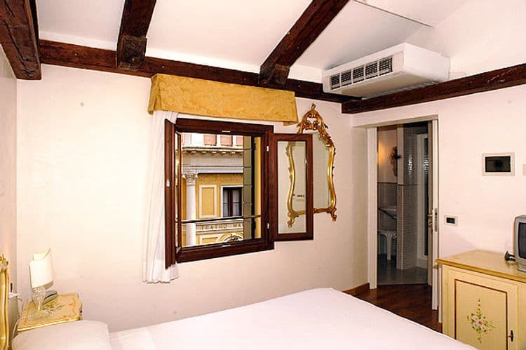 Malibran Hotel