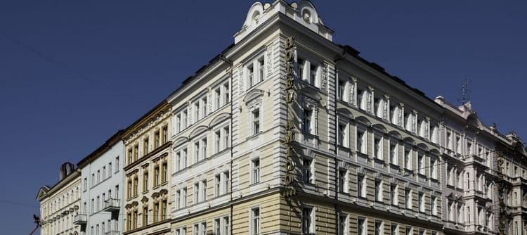 Alqush Downtown Hotel