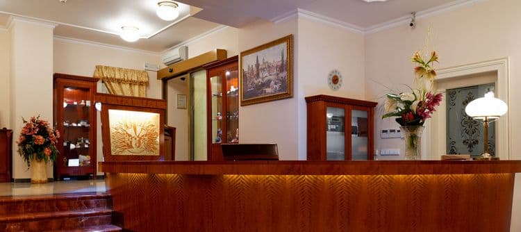 Alqush Downtown Hotel