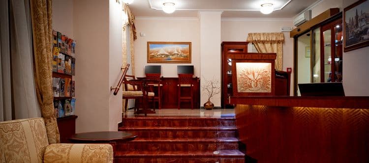 Alqush Downtown Hotel