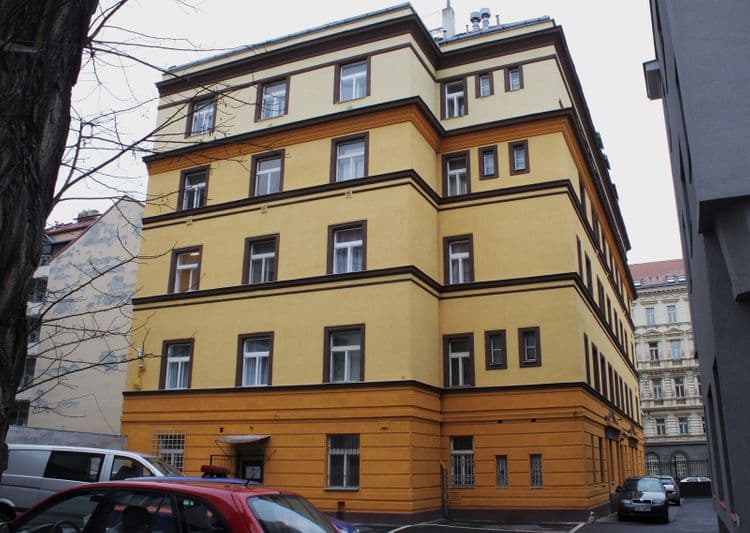 Anyday Apartments