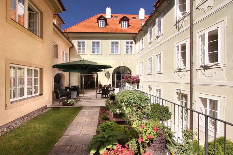Appia Residences Hotel