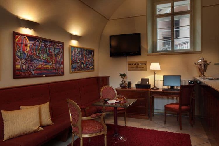 Appia Residences Hotel