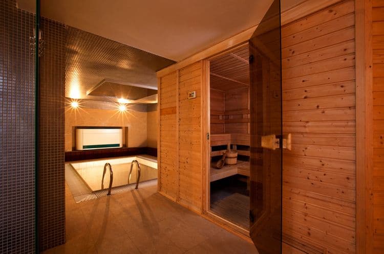 Relax Inn