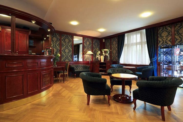 Elysee Hotel