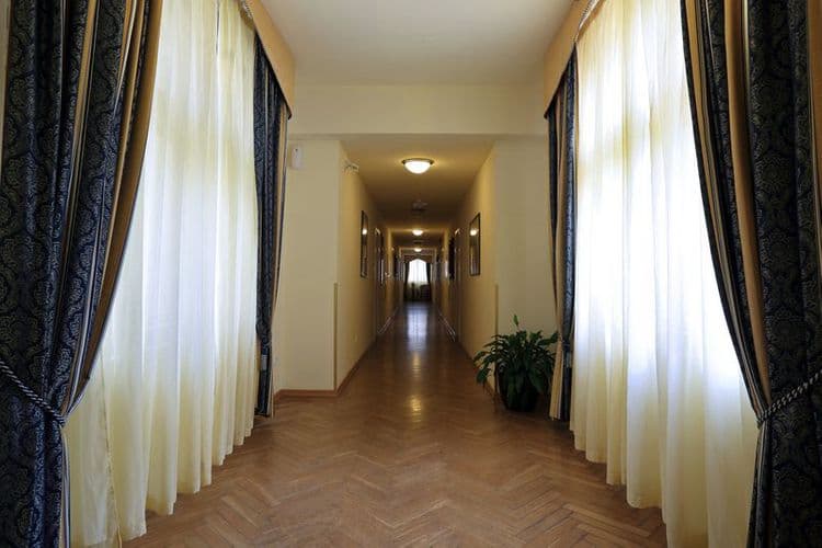 Elysee Hotel