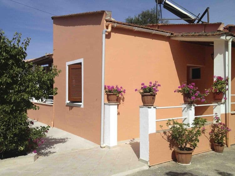 Alexandra Resort Apartments