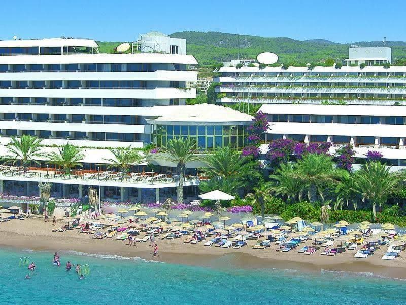 Rubi Hotel