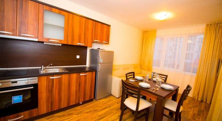Romance Marine Aparthotel