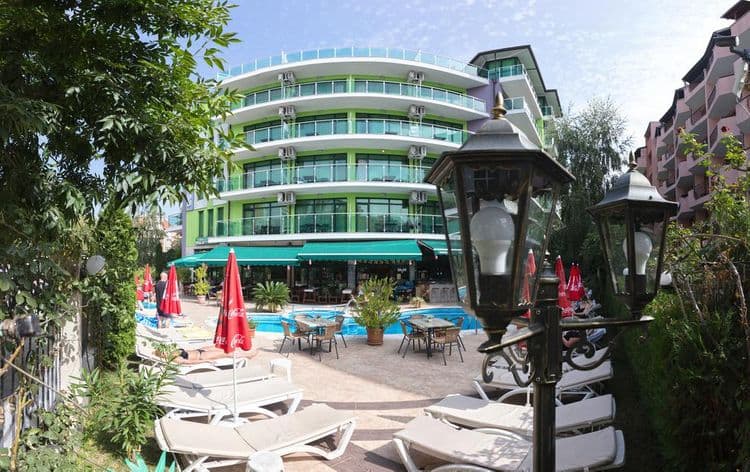L&B Hotel