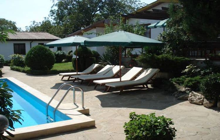 Denitsa Villas