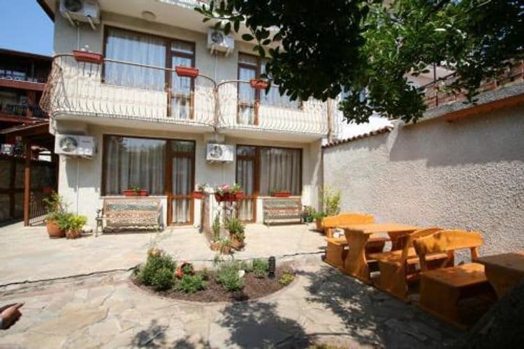 Kirios Hotel